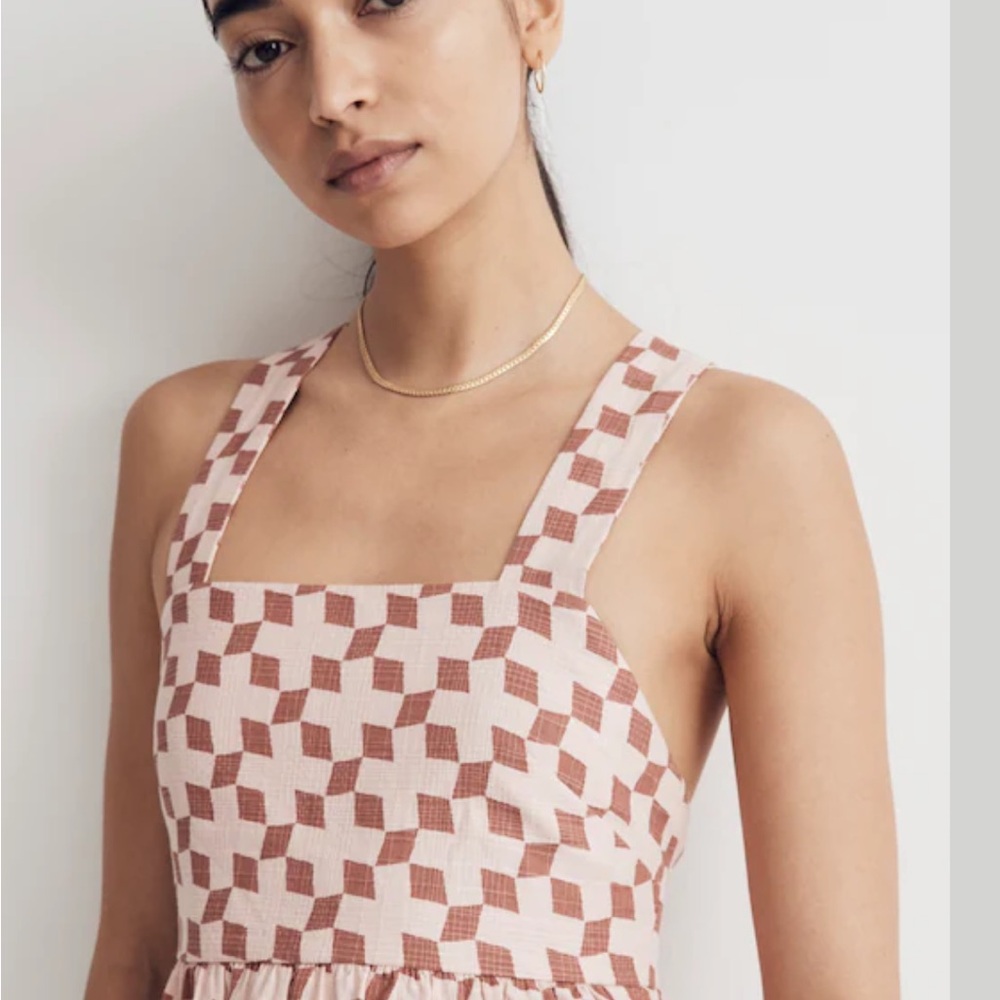 Madewell Cicely Tiered Midi Dress in Geo
Checkerboard Pink Oyster Size 10 - Picture 5 of 12
